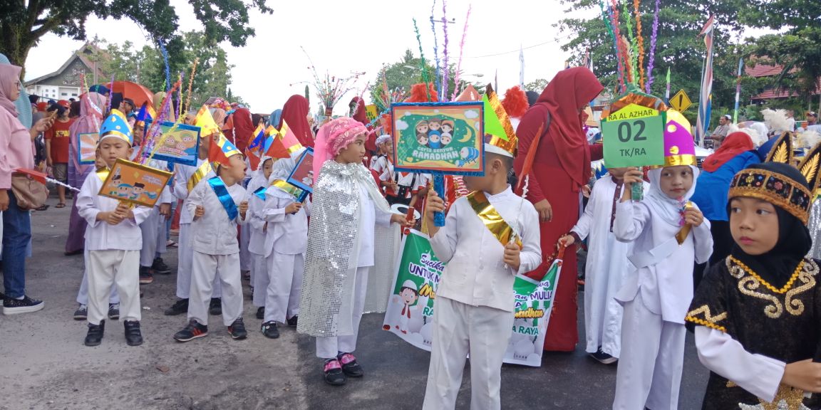Ribuan Masyarakat Ikuti Pawai Tarhib Ramadhan