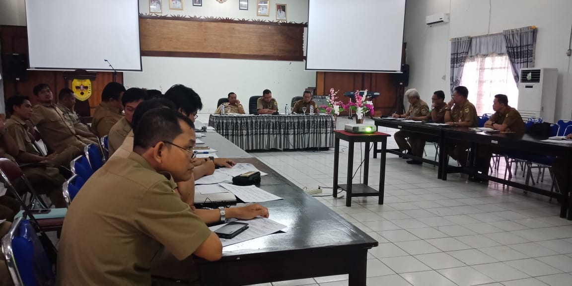 Enam Dinas Ajukan Revisi Anggaran Enam Dinas Ajukan Revisi Anggaran