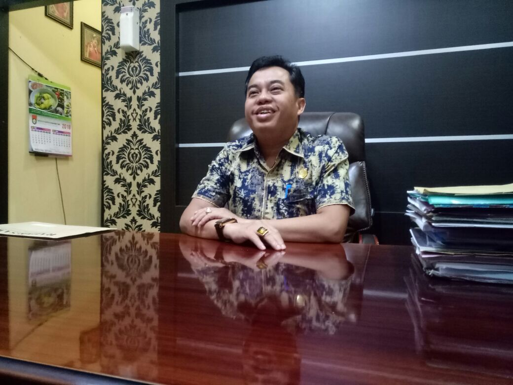 Komisi III Minta Disdik Usut Tuntas Oknum Guru Malas Desa Pahirangan Komisi III Minta Disdik Usut Tuntas Oknum Guru Malas Desa Pahirangan