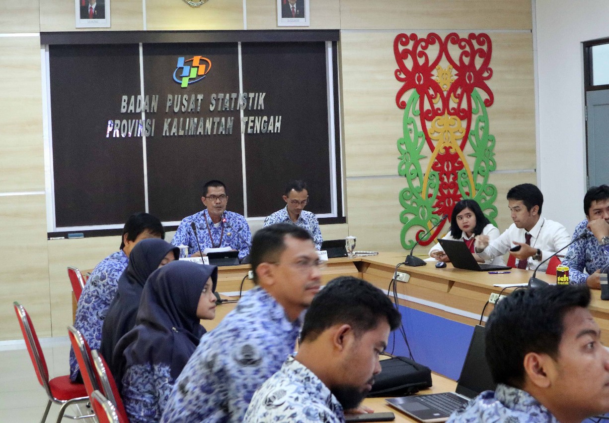 Jumlah Tamu Menginap di Hotel Bintang dan Non Bintang, Turun Signifikan Jumlah Tamu Menginap di Hotel Bintang dan Non Bintang, Turun Signifikan
