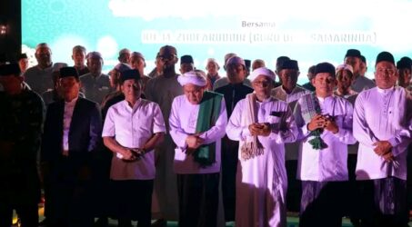 Ribuan Masyarakat Ikuti Tabligh Akbar dan Murung Raya Bershalawat Ribuan Masyarakat Ikuti Tabligh Akbar dan Murung Raya Bershalawat