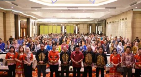 Wabup Mura Buka Bimtek Pengembangan Inovasi Pendidikan Digital Hebat Wabup Mura Buka Bimtek Pengembangan Inovasi Pendidikan Digital Hebat