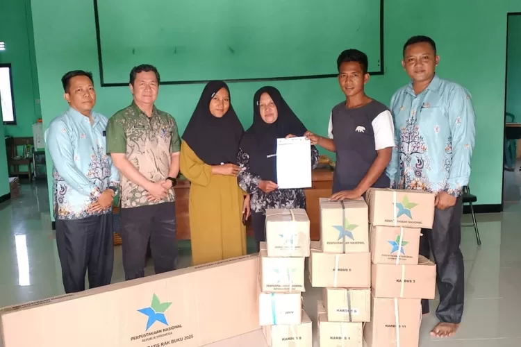 Desa Sidorejo Terima Bantuan Buku dari Perpustakaan Nasional RI Desa Sidorejo Terima Bantuan Buku dari Perpustakaan Nasional RI