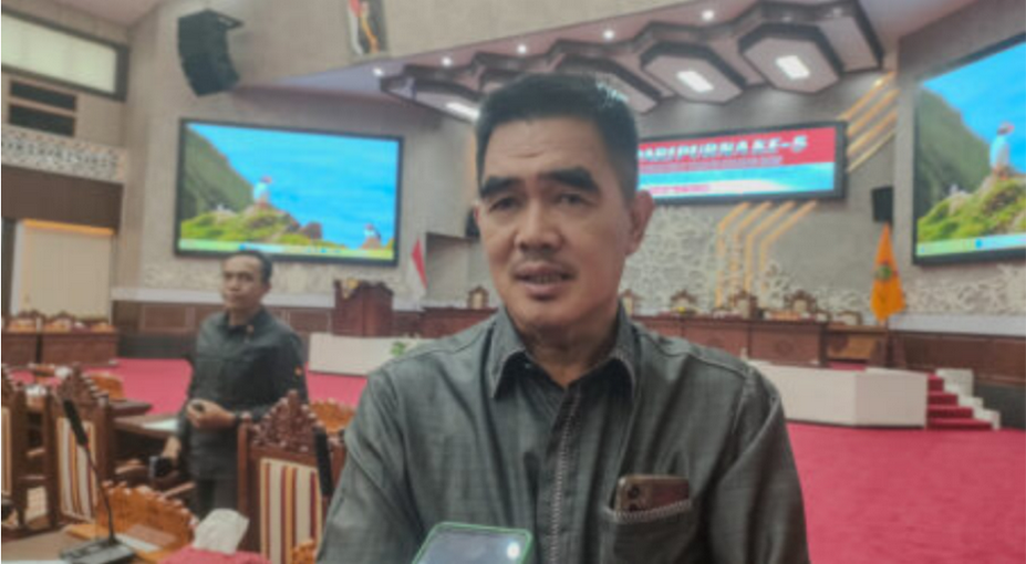 DPRD Kalteng Ajak Warga Peduli Lingkungan DPRD Kalteng Ajak Warga Peduli Lingkungan