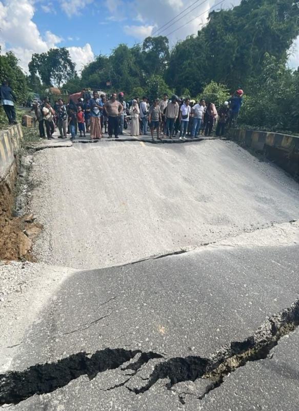 Jembatan Kereng Pangi–Kasongan Ambruk, Akses Antar Kabupaten Lumpuh Total Jembatan Kereng Pangi–Kasongan Ambruk, Akses Antar Kabupaten Lumpuh Total